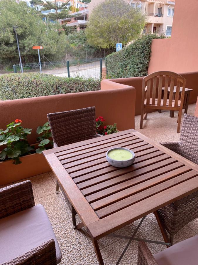 Marbella Cabopino Golf And Beach Only Adults Exteriör bild